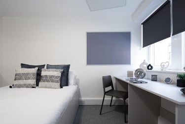 1 bed studio, York Street, Kelham Island, Sheffield, S12NY - Image 1